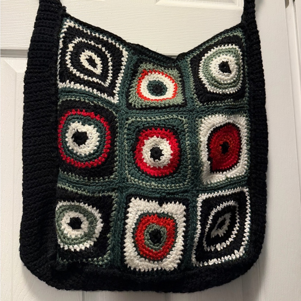 Hobo Handcrafted Crochet Patterned Shoulder Big Bag - Black, Red, Green